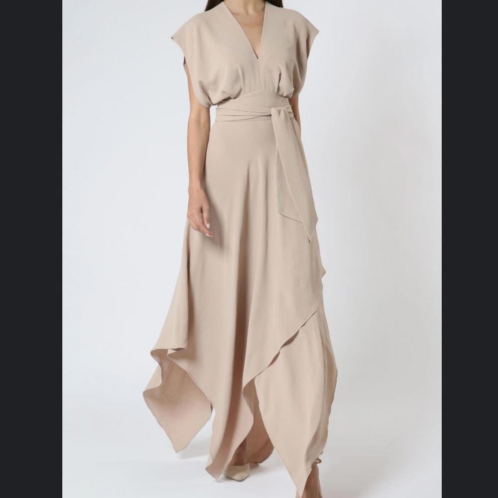 ZEENA ZAKI beige cream handkerchief hem maxi dress sz M